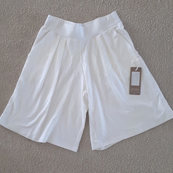 Duffield design short/ 2 Colors/NEW - Picture 11 of 13